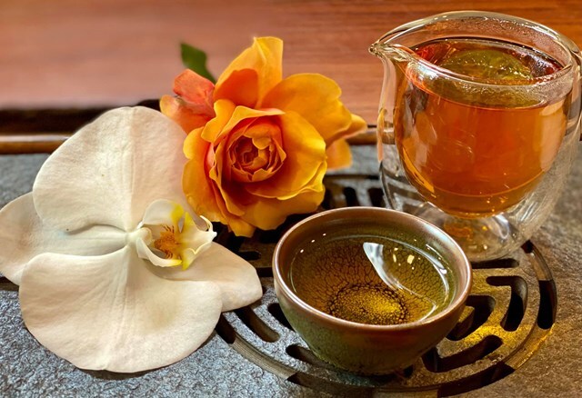 Hồng trà ô long - Phẩm trà đặc biệt