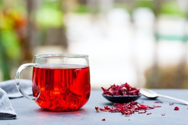 Lợi ích của trà Hibiscus với sức khỏe người dùng