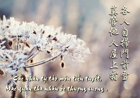 QUÉT TUYẾT TRƯỚC SÂN NHÀ